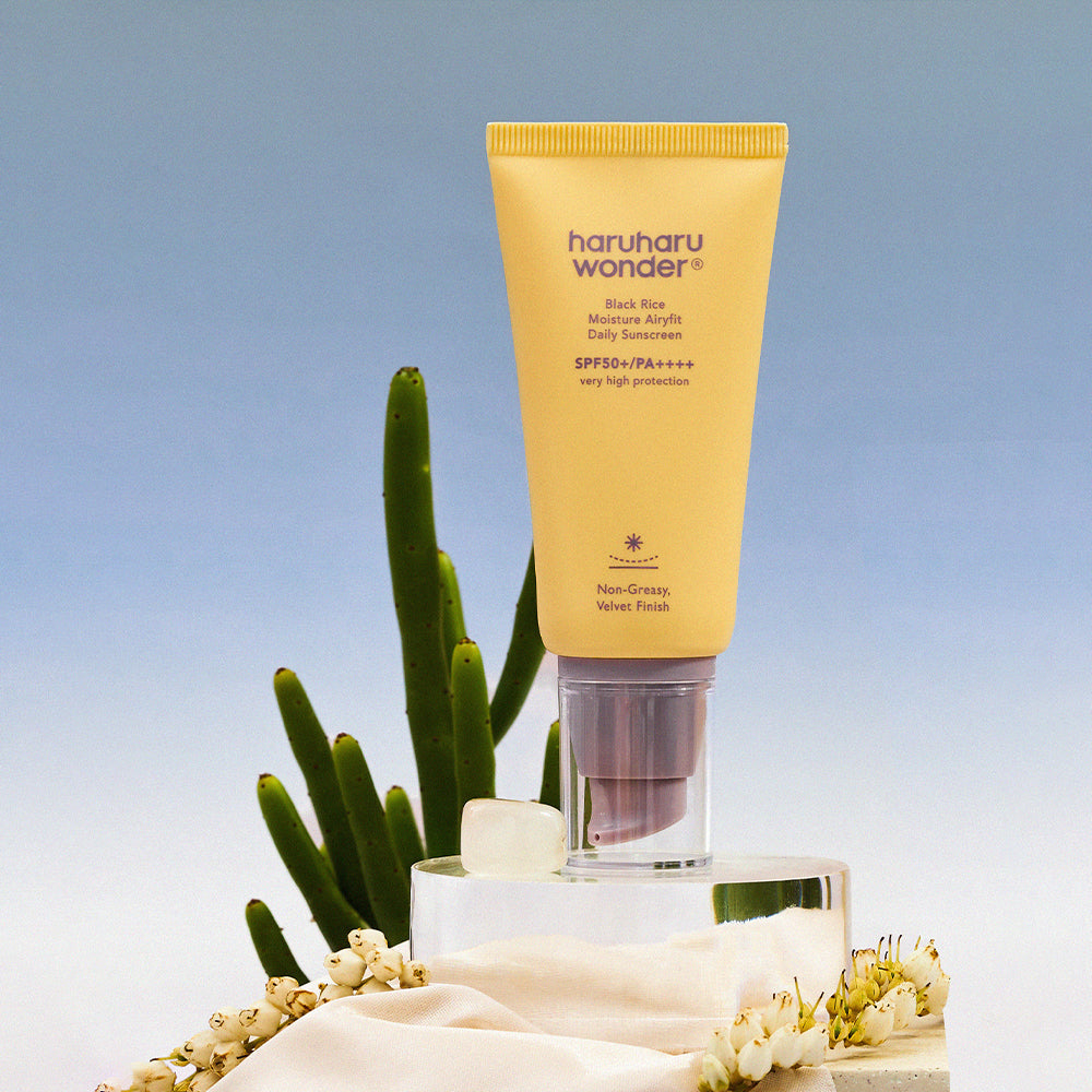 Black Rice Moisture Airyfit Daily Sunscreen SPF50+/PA++++ - GLAM MODA