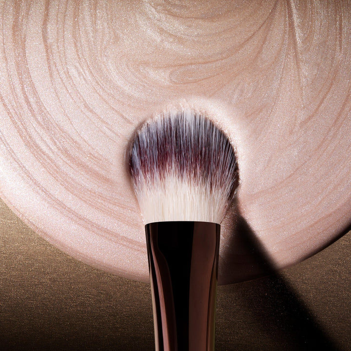 Unreal Liquid Highlighter - GLAM MODA