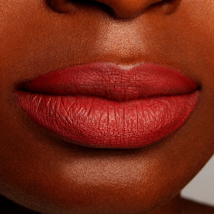 Lippie Pencil - Smooth Glide-On Lip Liner - GLAM MODA