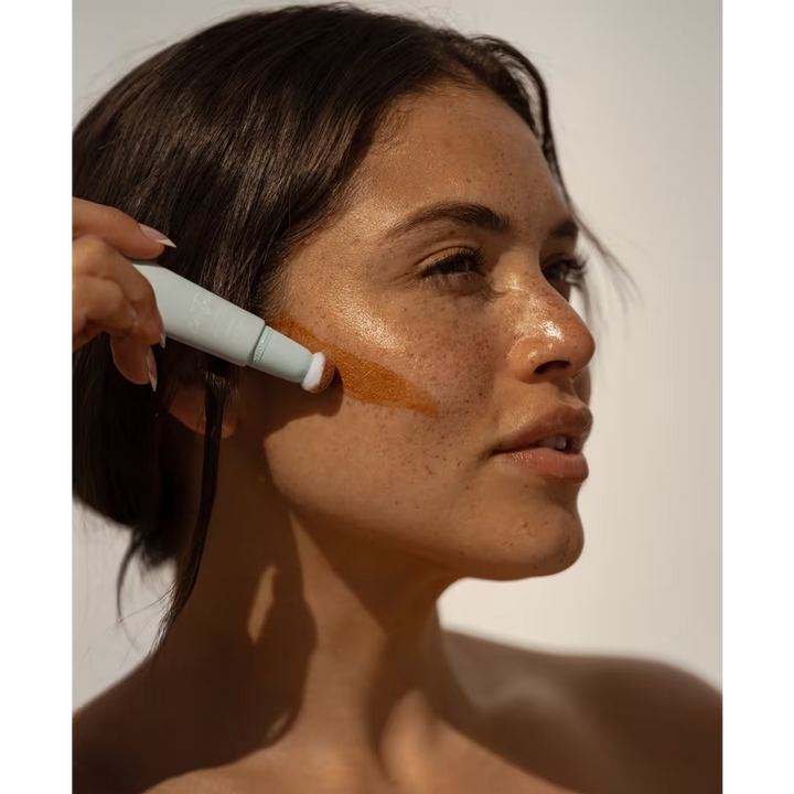 Contour Self-Tanning Sculpt + Glow - GLAM MODA