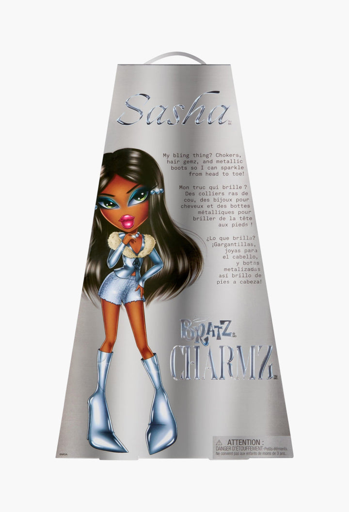 Bratz Charmz Sasha Fashion Doll with Collectible Charm Bracelet - GLAM MODA