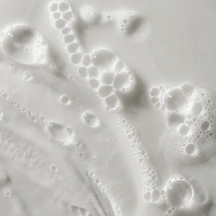 Aveda Botanical Repair Strengthening Shampoo - GLAM MODA