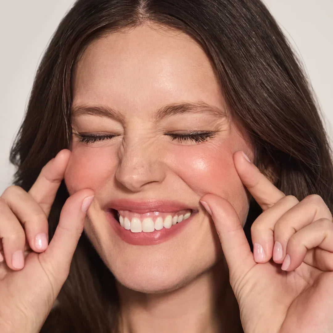 Blushing Stick - GLAM MODA