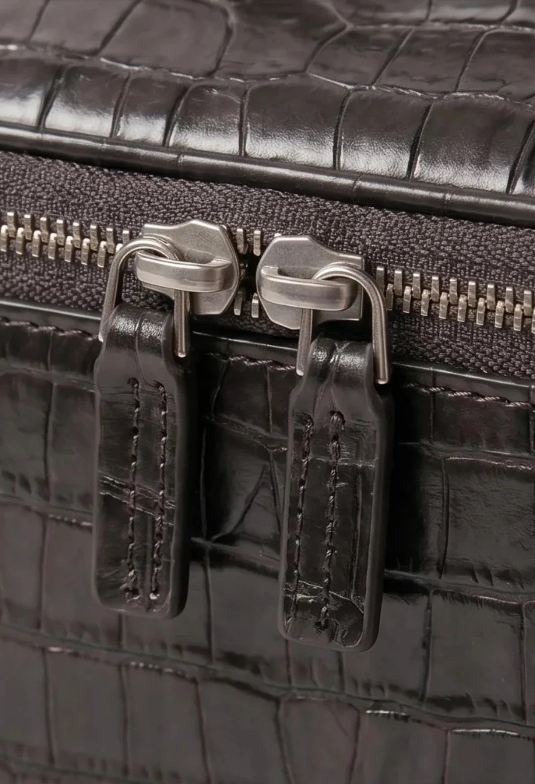 Croc Vanity Case