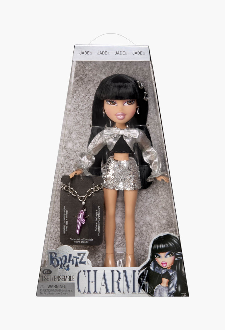 Bratz Charmz Jade Fashion Doll with Collectible Charm Bracelet - GLAM MODA