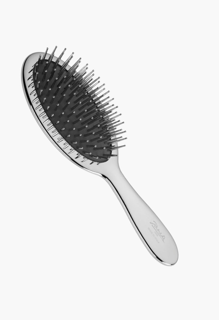 Large pneumatic brush