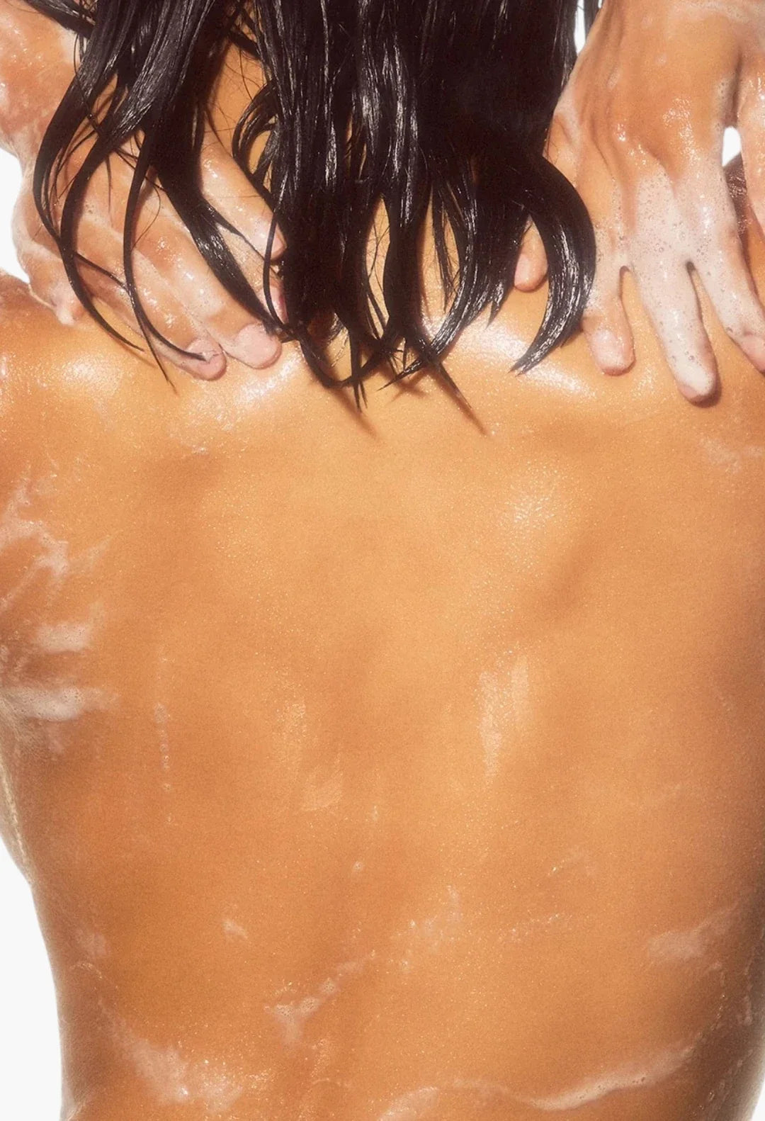 Sensorial Body Wash For Moisture Barrier.