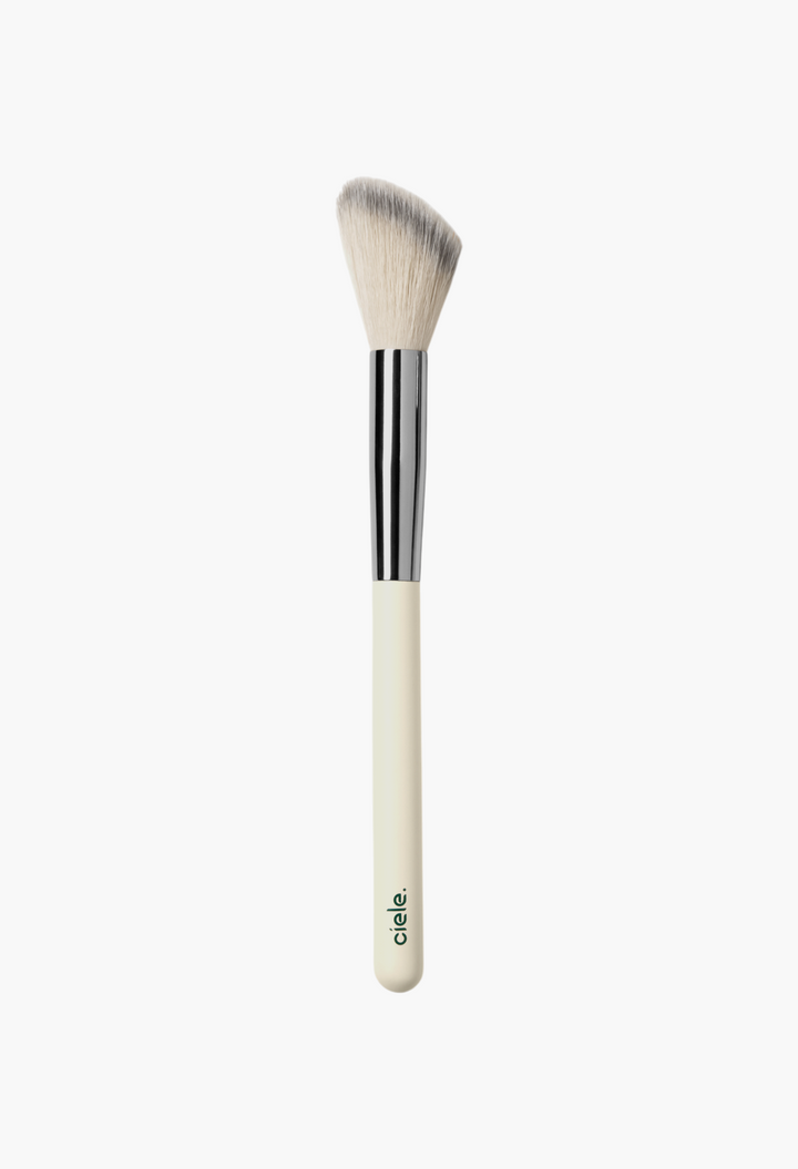 ciele cosmetics The Flush Brush