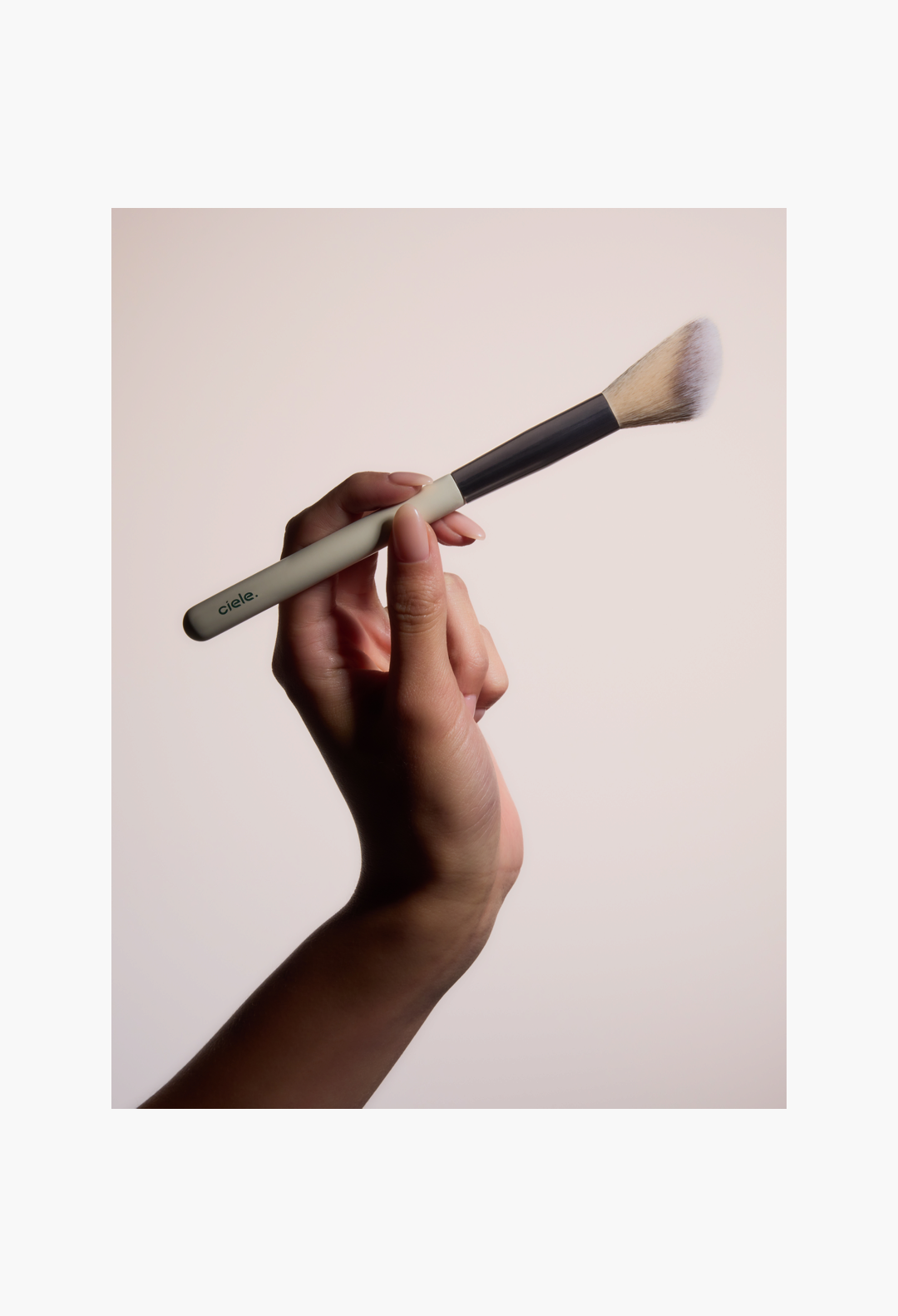 ciele cosmetics The Flush Brush