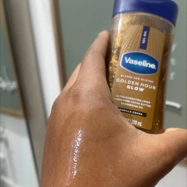 Vaseline Glazed & Glisten Vanilla Cocoa Shimmering Gel Body Oil - Golden Hour Glow - 6.8 fl oz - GLAM MODA