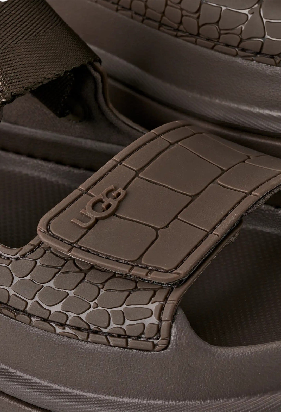 Women's GoldenGlow Embossed - GLAM MODA