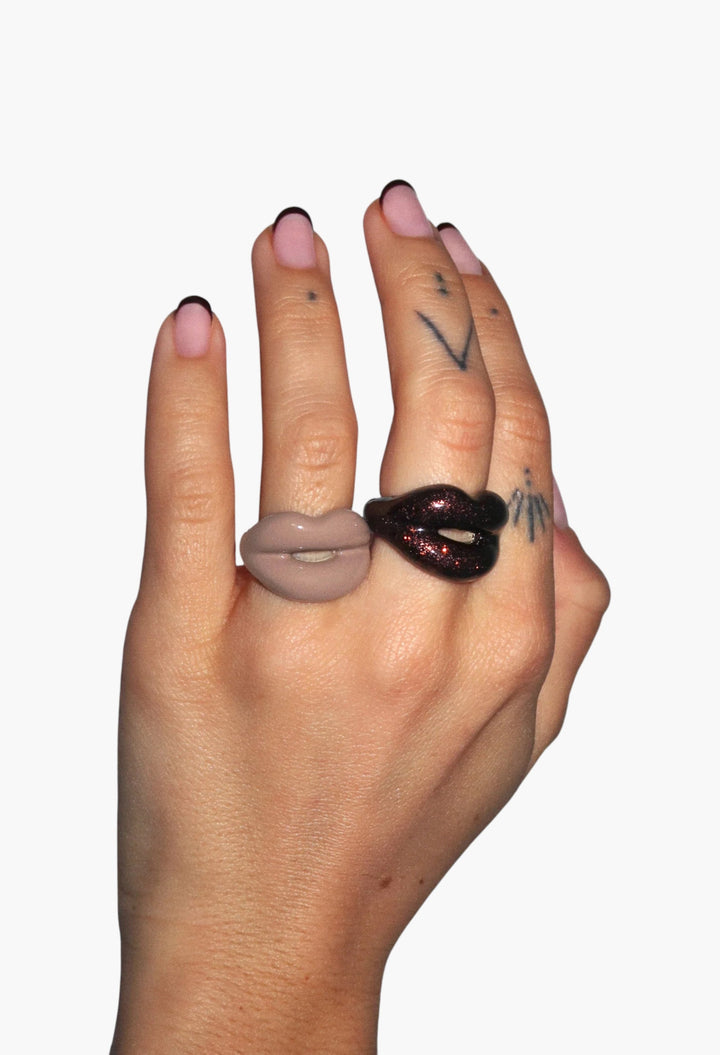 Hotlips X Socialite - GLAM MODA