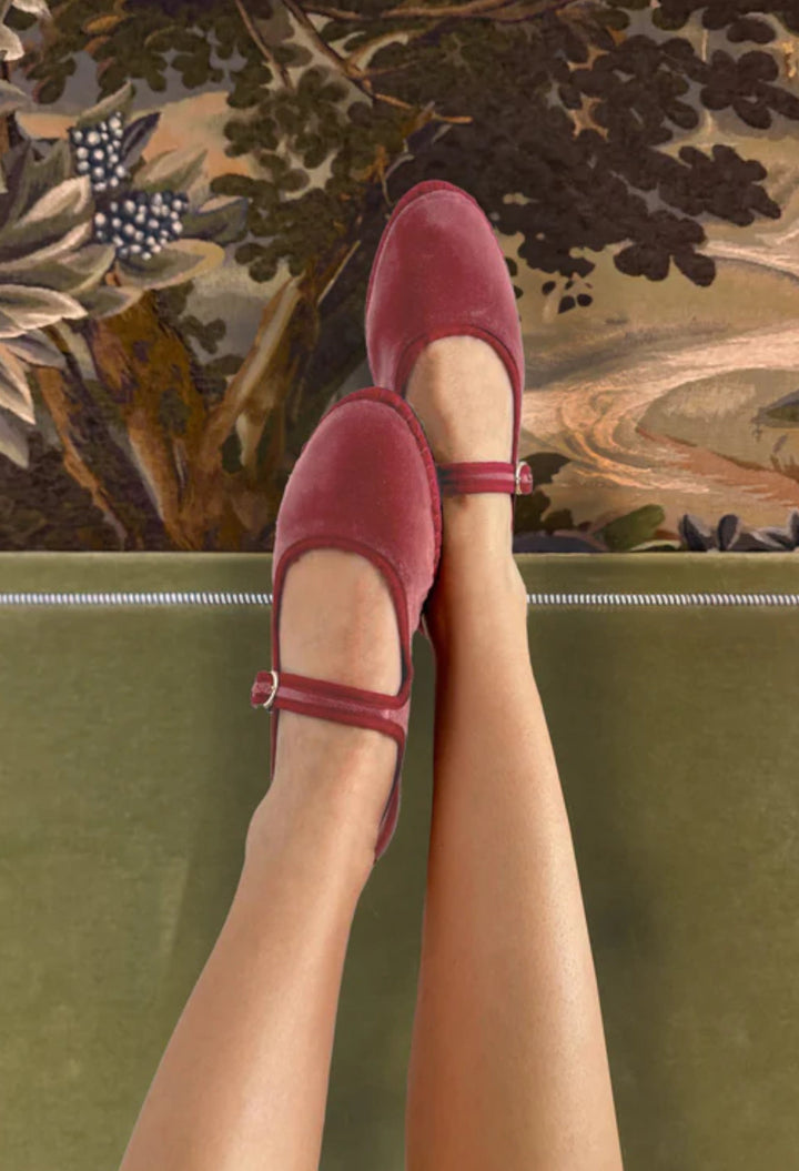 Light Red With Red Piping - Theresa - GLAM MODA