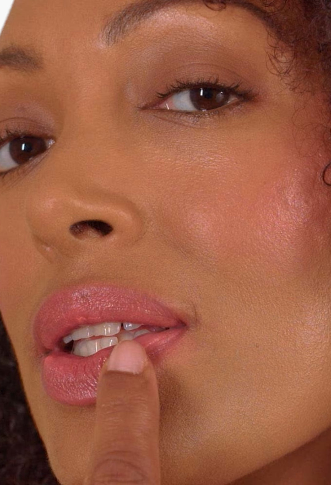 Lip + Cheek - Lip2cheek - GLAM MODA