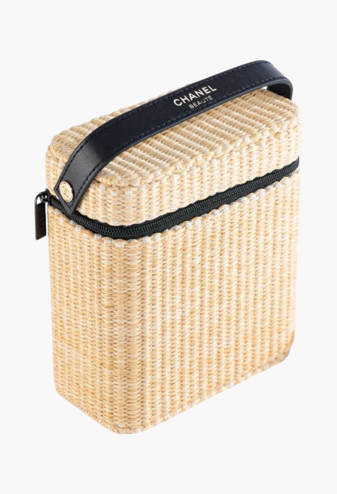 Chanel Pouch Makeup Set Limited 2026 Basket Pouch Summer Collection - Les Beiges Healthy Glow Summer Essentials - GLAM MODA