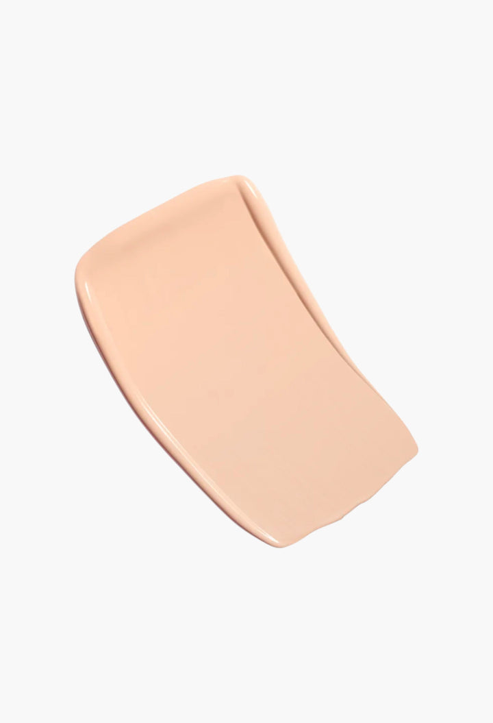 N°1 De Chanel Revitalising Foundation Illuminates - Hydrates - Protects - GLAM MODA