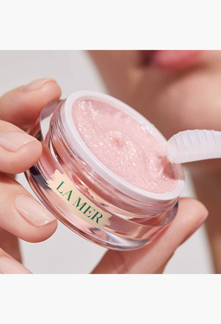 GLAM MODA The Lip Polish in a glass jar with a pink exfoliating balm and a specialized applicator tool