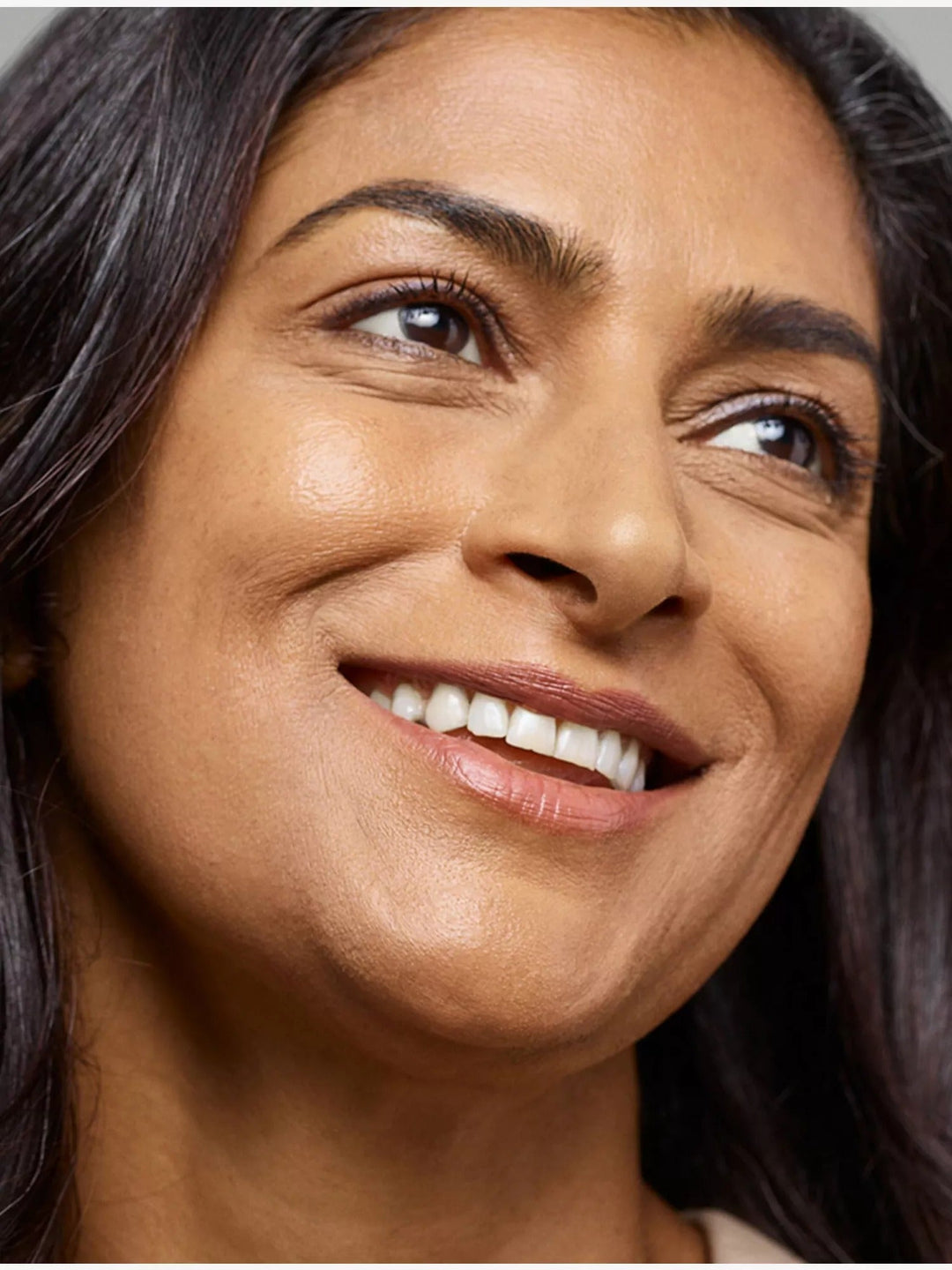 Futurist Hydra Rescue Moisturizing Makeup Spf45 35ml - GLAM MODA