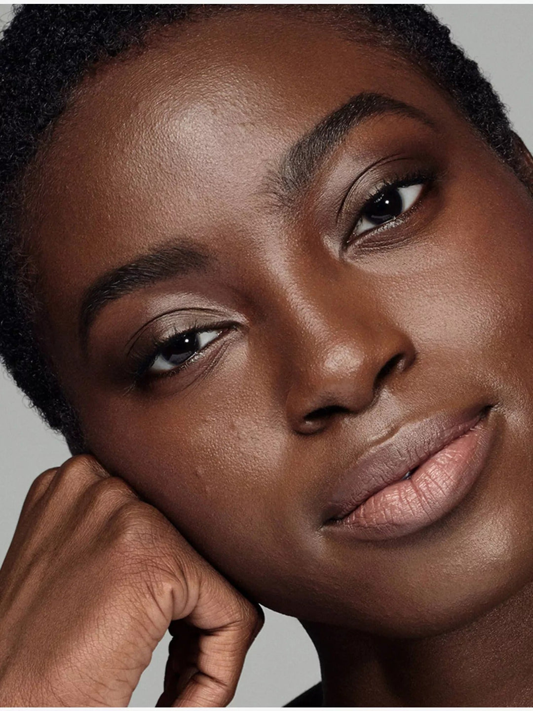 Futurist Hydra Rescue Moisturizing Makeup Spf45 35ml - GLAM MODA