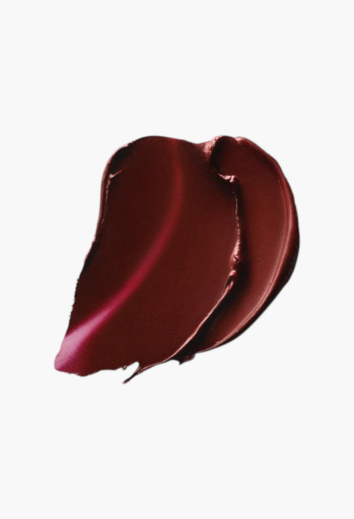 GLAM MODA Rouge Victoria matte lipstick swatch in a deep, rich red shade with a smooth, velvety texture.