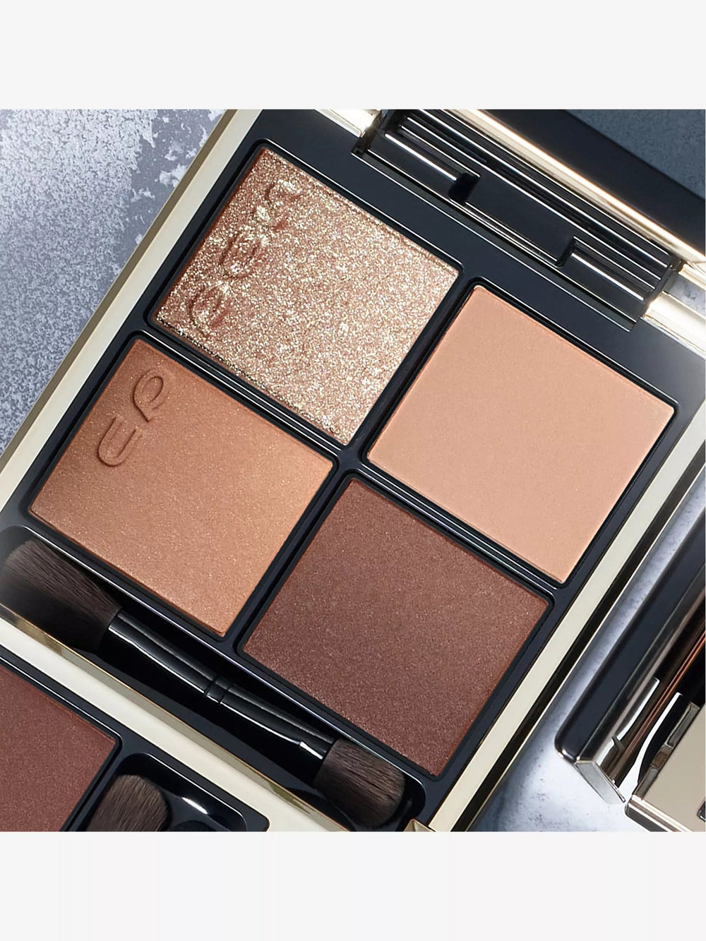 Signature Colour Eyes Eyeshadow Palette 6.2g - GLAM MODA