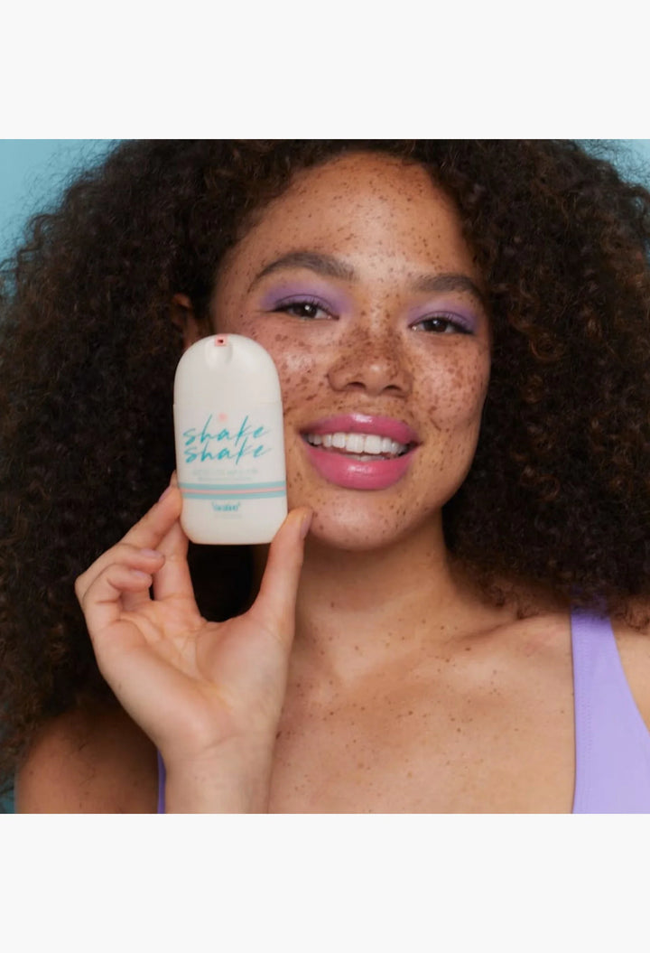Vacation Shake Shake SPF 50 Mineral Milk