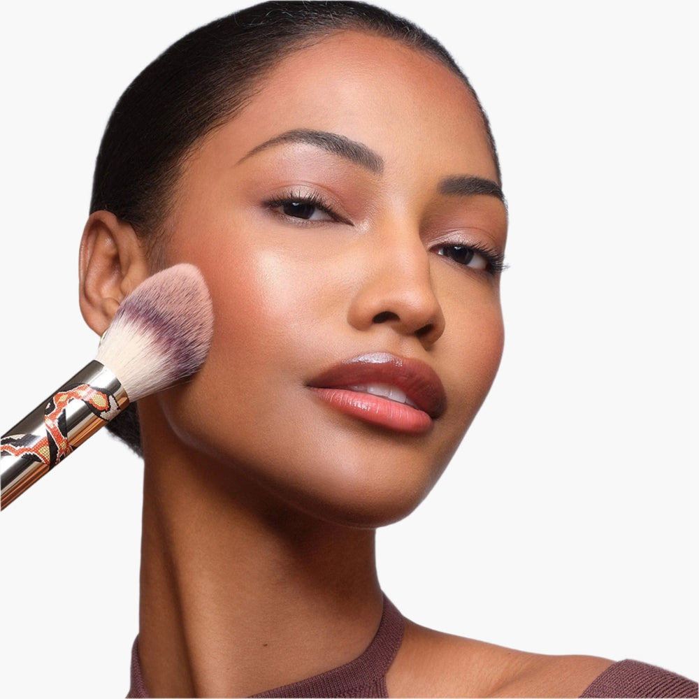 Veil Travel Powder Brush - GLAM MODA