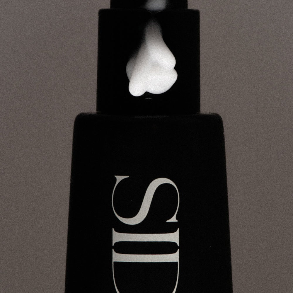 Wired: The Hand Serum - GLAM MODA