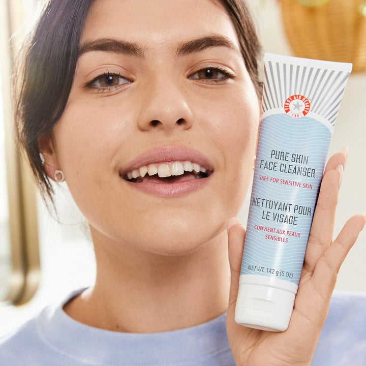 Ultra Repair Cream-to-Foam Face Cleanser with Colloidal Oatmeal + Glycerin - GLAM MODA