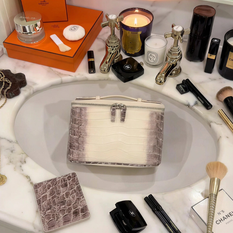 Croc Vanity Case Himalayan - GLAM MODA