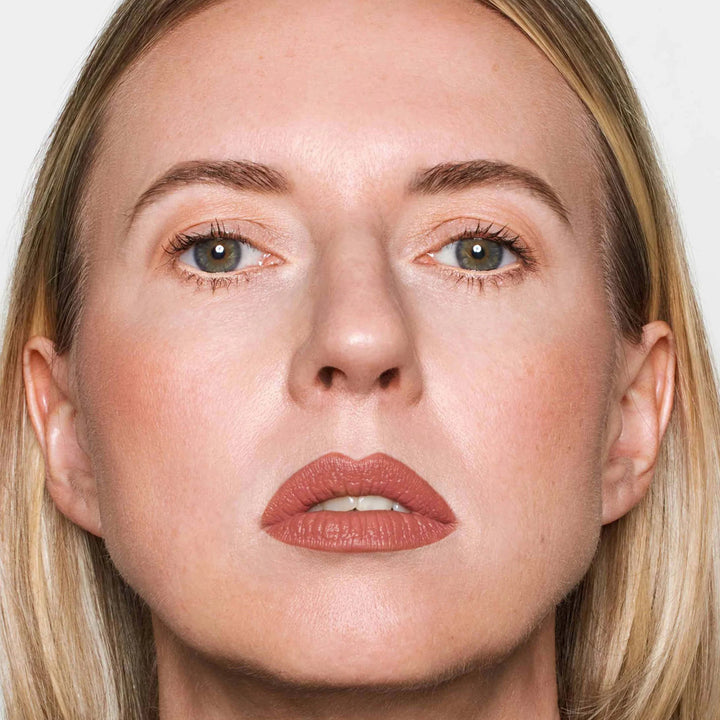 Velvet Love Matte Hyaluronic Long-Lasting Lipstick - GLAM MODA