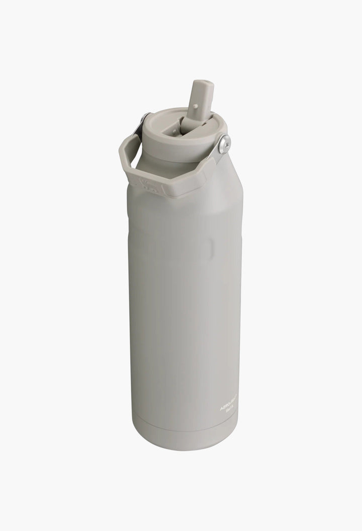 The IceFlow™ Bottle with Flip Straw Lid - GLAM MODA