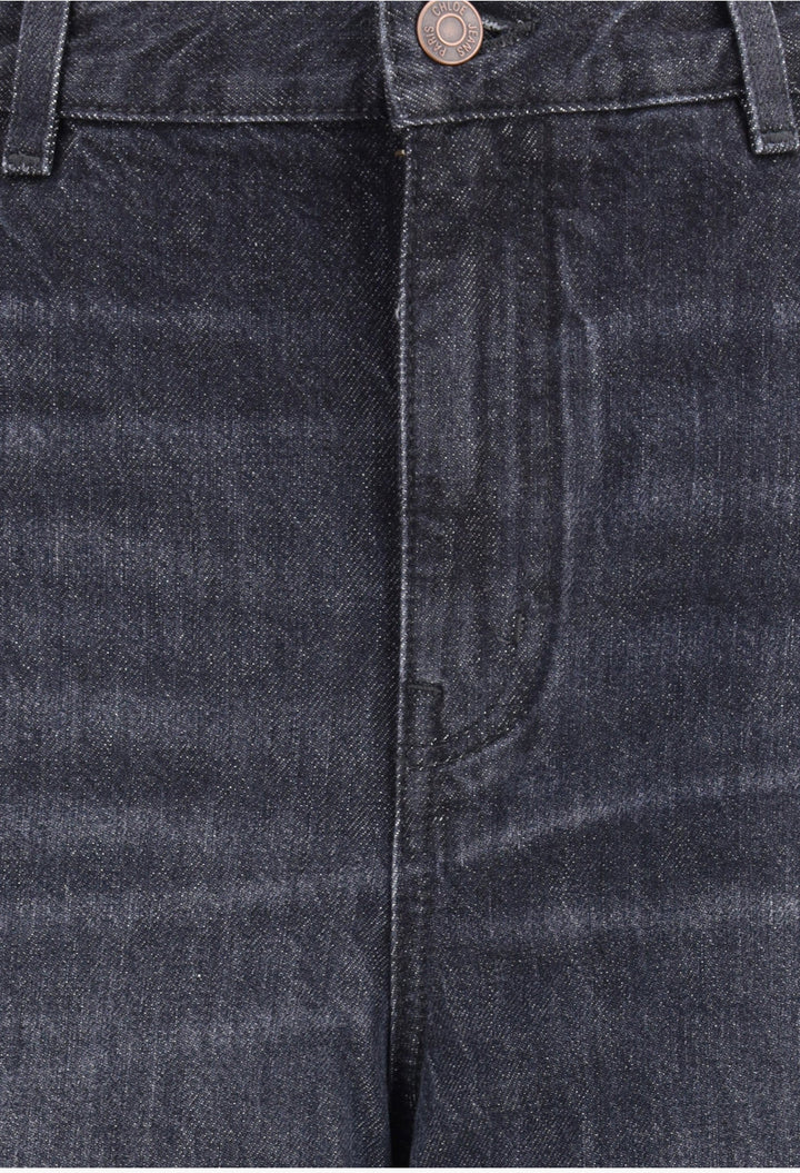 Wide-leg Jeans