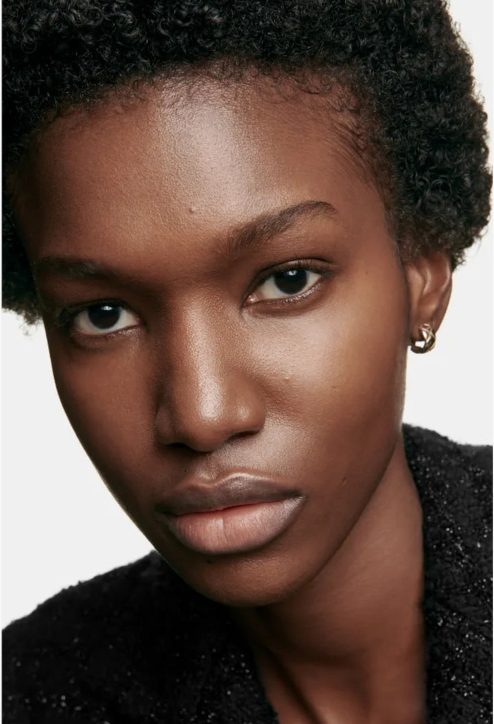 N°1 De Chanel Revitalising Foundation Illuminates - Hydrates - Protects - GLAM MODA