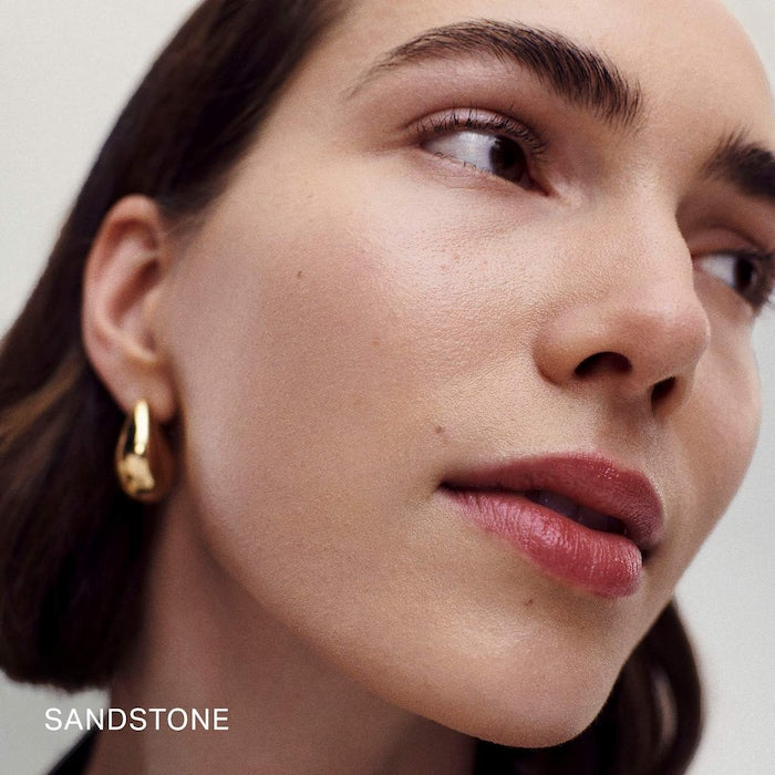 The Minimalist Perfecting Complexion Foundation and Concealer Stick - GLAM MODA