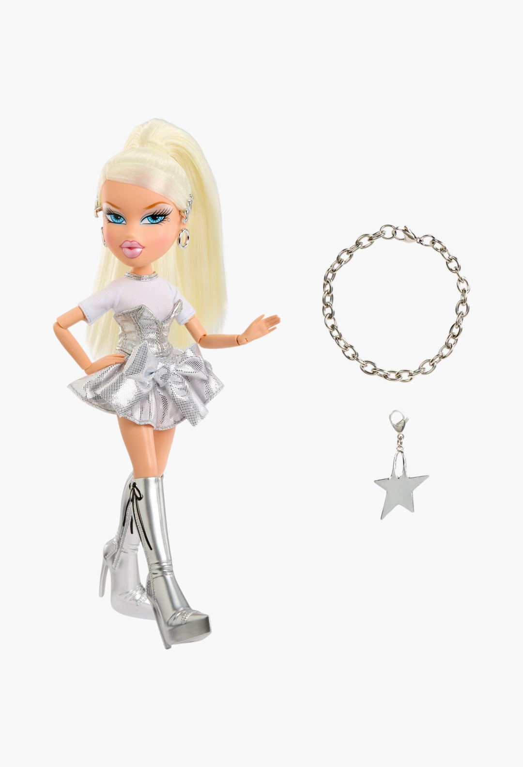 Bratz Charmz Cloe Fashion Doll With Collectible Charm Bracelet - GLAM MODA