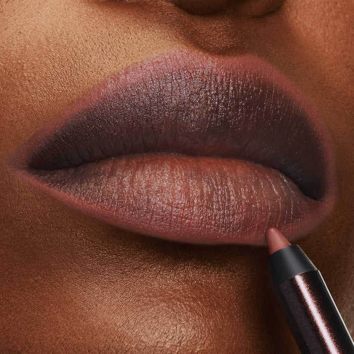 Runway Matte Lip Liner Pencil for Sculpted Definition - GLAM MODA