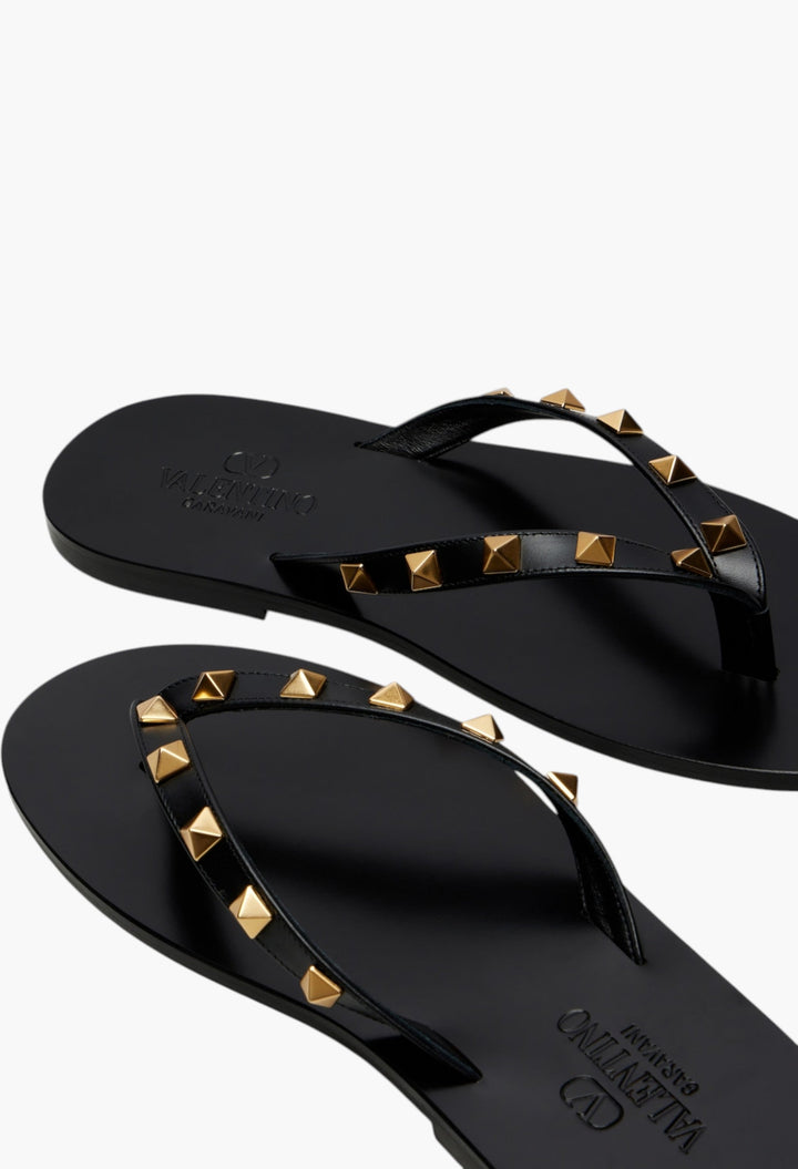 Rockstud Leather Thong Sandals - GLAM MODA