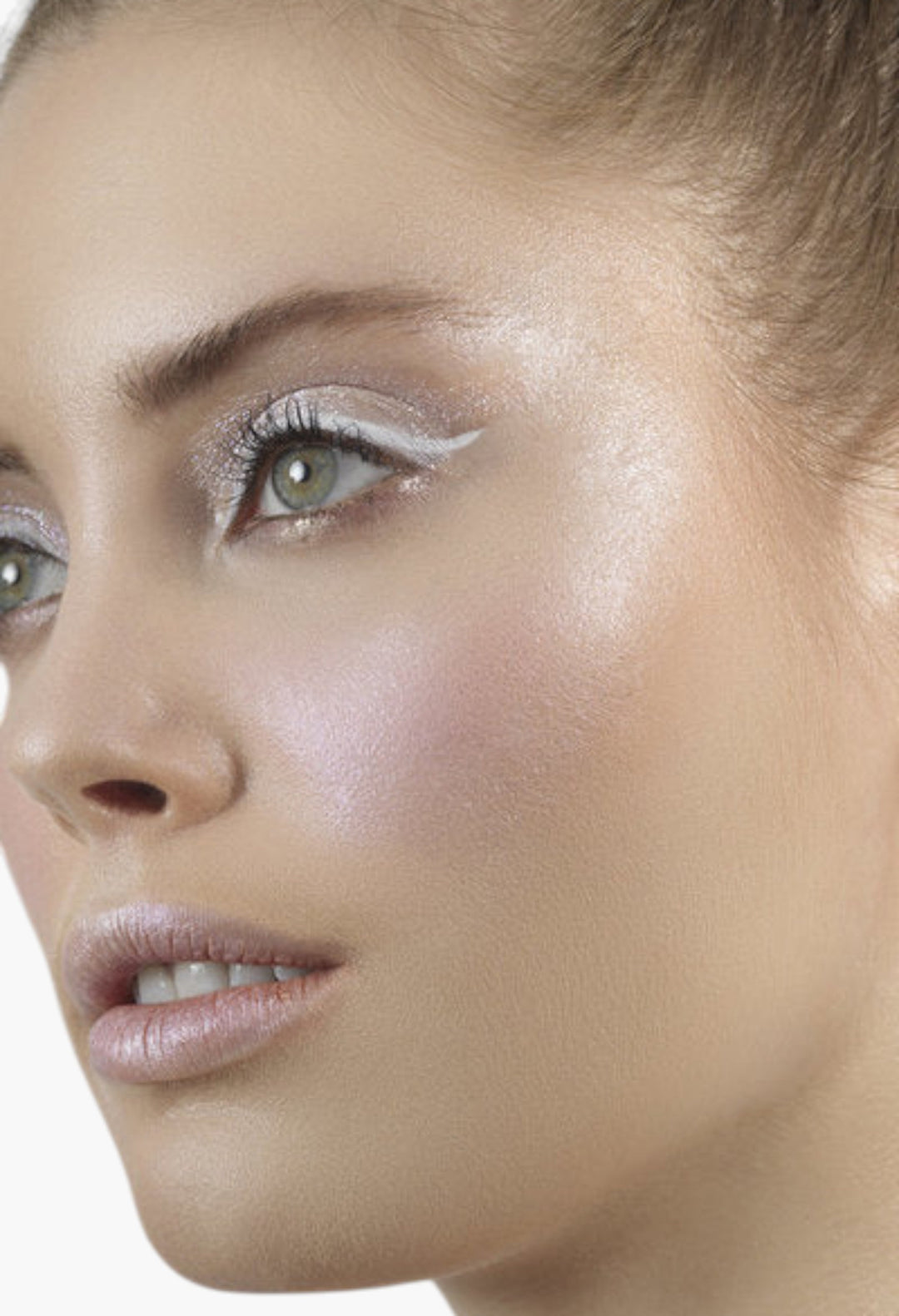 Heaven's Hue Highlighter
