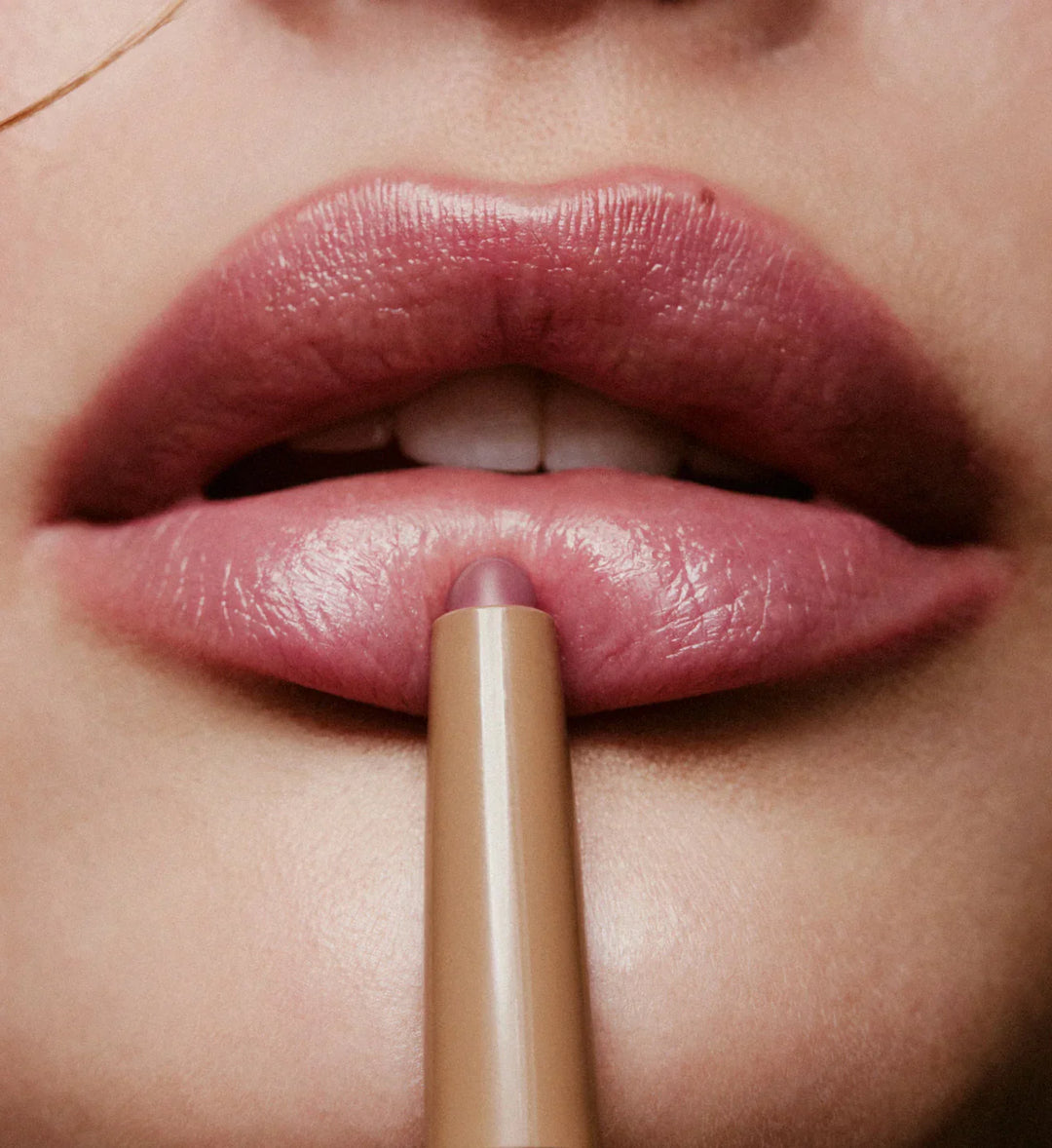 Press Peptide Lip Shape - GLAM MODA