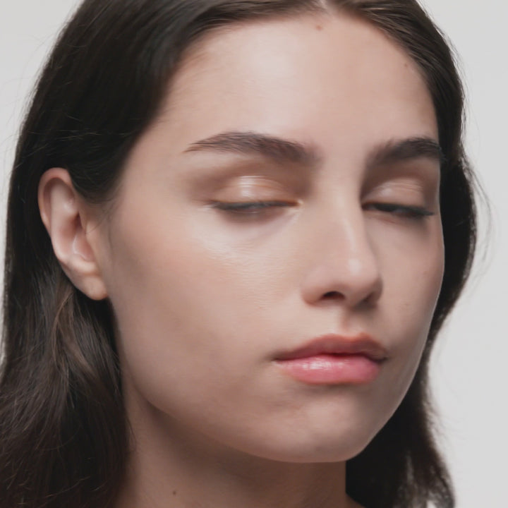 Victoria Beckham x Augustinus Bader 粉底液 30毫升