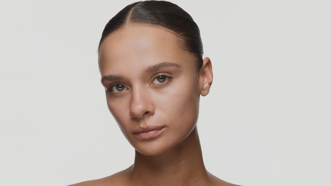 Victoria Beckham x Augustinus Bader 粉底液 30毫升