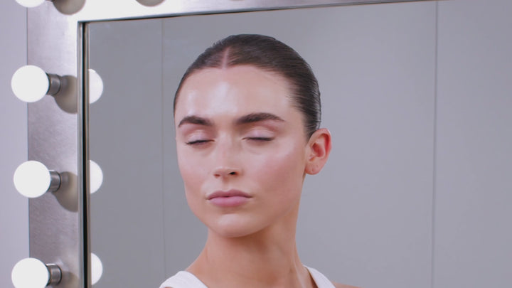SurrealSkin® Awakening Concealer