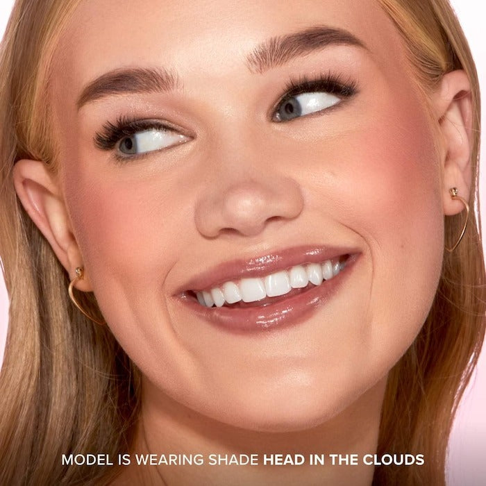 Cloud Crush Blurring Powder Blush - GLAM MODA
