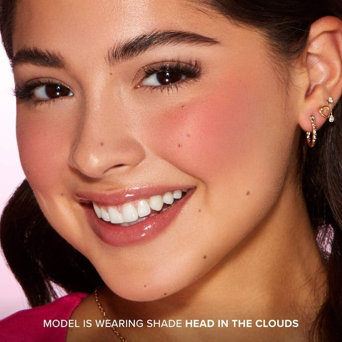 Cloud Crush Blurring Powder Blush - GLAM MODA