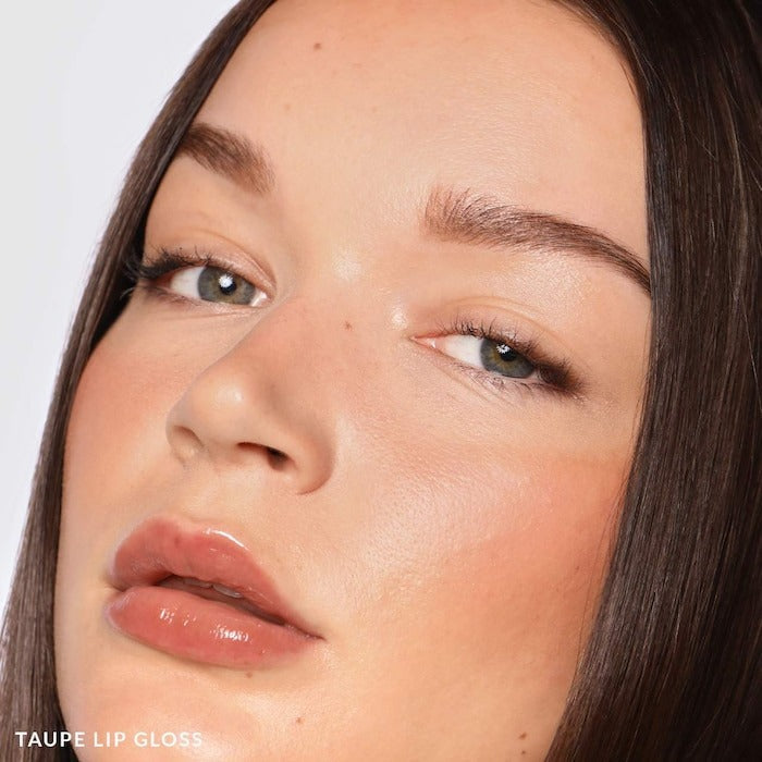 Lip Gloss with Hyaluronic Acid - GLAM MODA