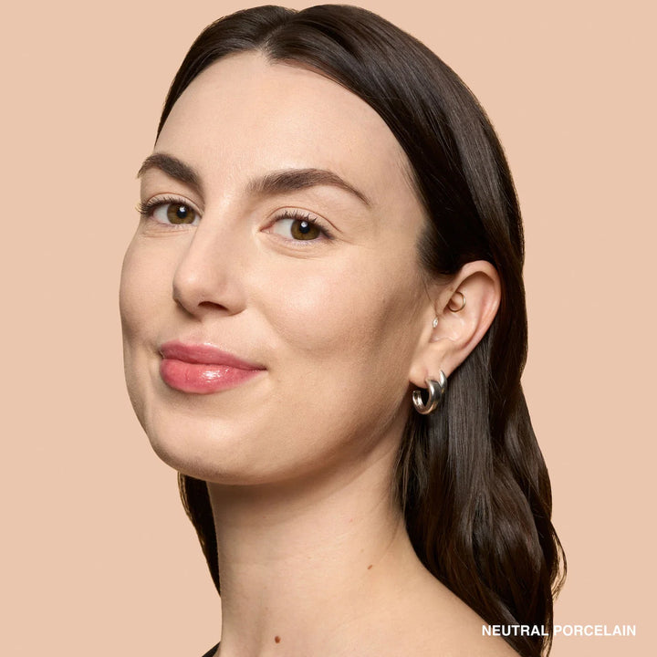 (In Process website issue) Weightless Skin Oil-Controlling Foundation SPF 15 With Hyaluronic Acid - GLAM MODA